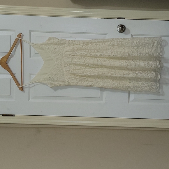 Summer H&M lace dress, Cream NWOT - Picture 3 of 4